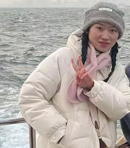 Mengqian Wang